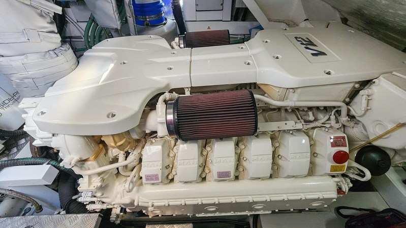 50_2018 68ft Sunseeker Predator JOLLY ROGERS