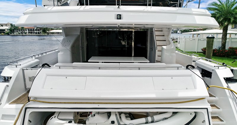 14__2002 94ft Ferretti Yachts 94 EL LADRILLO III