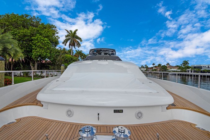 15__2002 94ft Ferretti Yachts 94 EL LADRILLO III