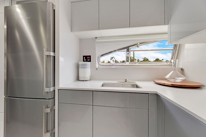 29__2002 94ft Ferretti Yachts 94 EL LADRILLO III