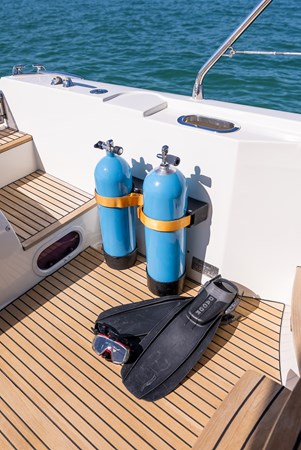 14_2016 55ft Prestige 550S TINKA