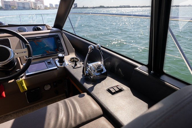 32_2016 55ft Prestige 550S TINKA