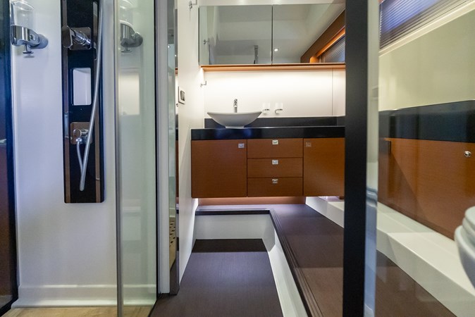 36_2016 55ft Prestige 550S TINKA