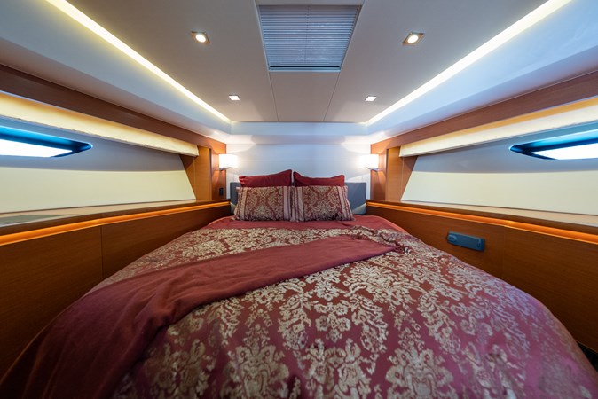 37_2016 55ft Prestige 550S TINKA