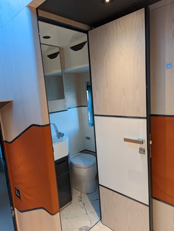 36_2023 Astondoa 677 Coupe