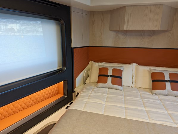 42_2023 Astondoa 677 Coupe