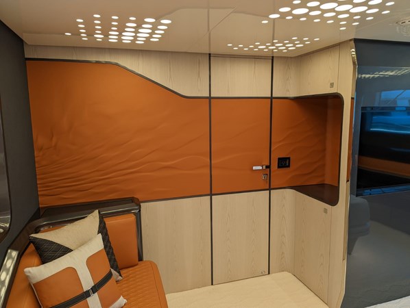 52_2023 Astondoa 677 Coupe