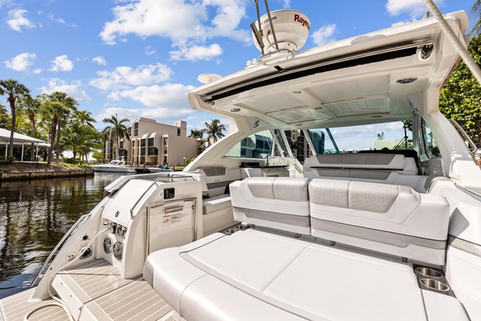 16_2021 38ft Formula 380 SSC OB HAPPY 2 GETHER