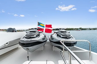 Invictus 20 Invictus 2006 PALMER JOHNSON Motor Yacht Motor Yacht Yacht MLS #313385 20