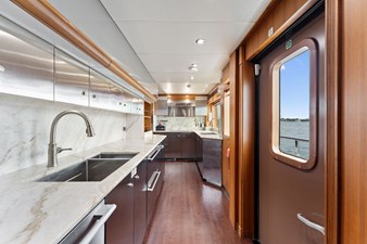 Invictus 37 Invictus 2006 PALMER JOHNSON Motor Yacht Motor Yacht Yacht MLS #313385 37