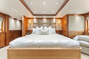 Invictus 42 Invictus 2006 PALMER JOHNSON Motor Yacht Motor Yacht Yacht MLS #313385 42