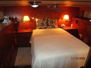 Catalina Jack 45 44_2794527_44_defever_master_stateroom