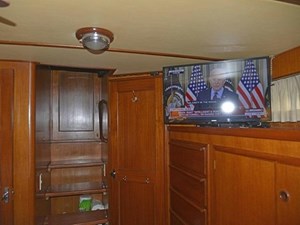 Catalina Jack 49 48_2794527_44_defever_master_stateroom_starboard_forward