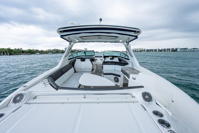 35_searay_irish_eyes_deck_shots_20