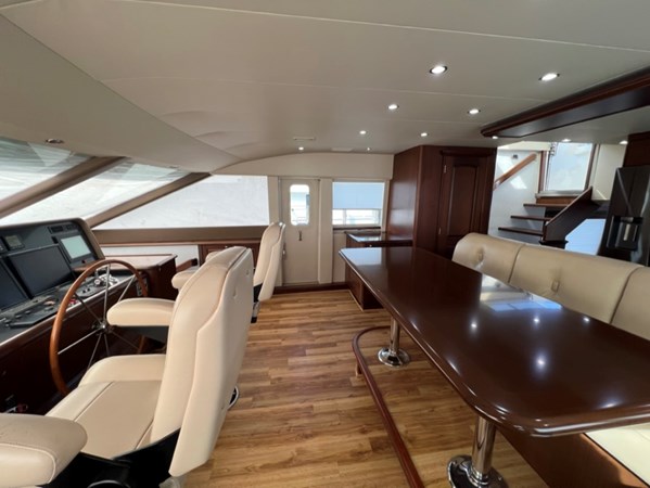 37 Pilothouse