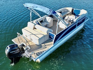 2019 Harris Cruiser 230 NLSQ 11 IMG_3942