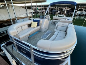 2019 Harris Cruiser 230 NLSQ 17 IMG_4099