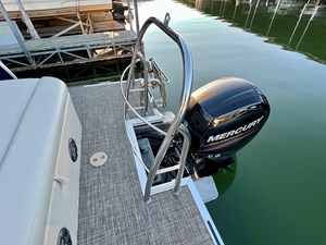 2019 Harris Cruiser 230 NLSQ 33 IMG_4116