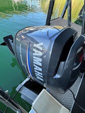 2011 SunChaser DS22 Fish and Cruise Pontoon NLWS 24 IMG_7518