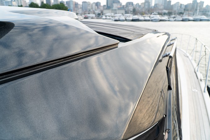 2011 Azimut Atlantis 48