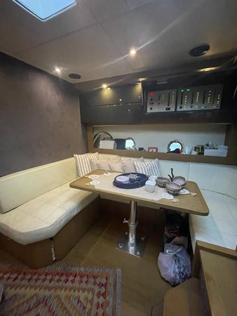 2011 Azimut Atlantis 48