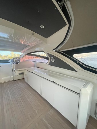 2011 Azimut Atlantis 48