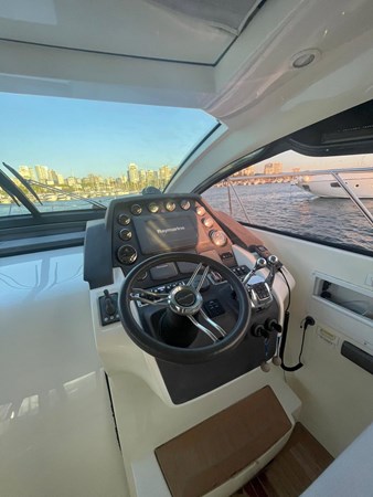 2011 Azimut Atlantis 48