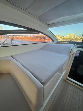 2011 Azimut Atlantis 48