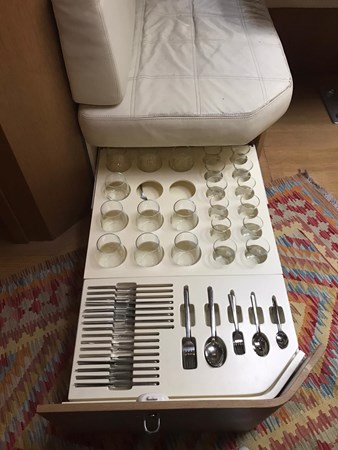 2011 Azimut Atlantis 48