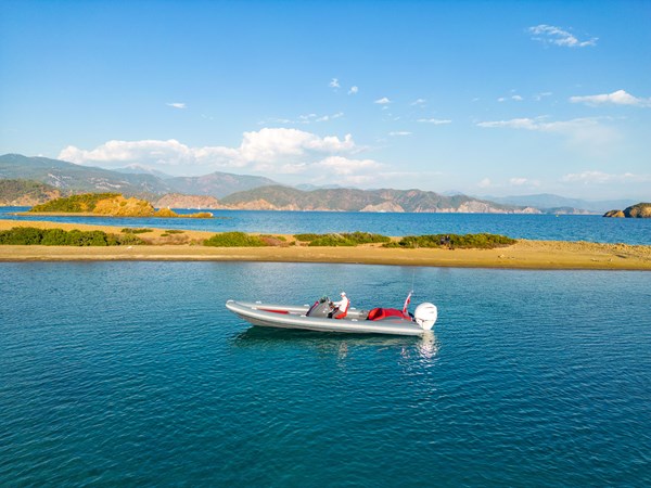 2023 Scorpion Serket 90ST