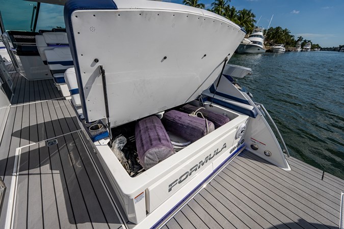 43_formula_swim_platform_1