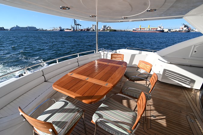 5 Aft deck 2