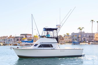 CHASER 10 EXTERIOR
