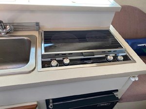 1989 Carver Montego 12 
