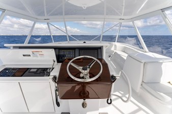 No Name 45 45_2795305_2008_hatteras_68_convertible_flybridge