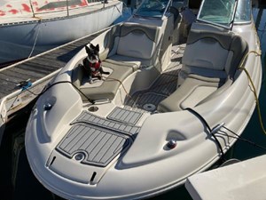 2006 Sea Ray Sundeck 270 2 3
