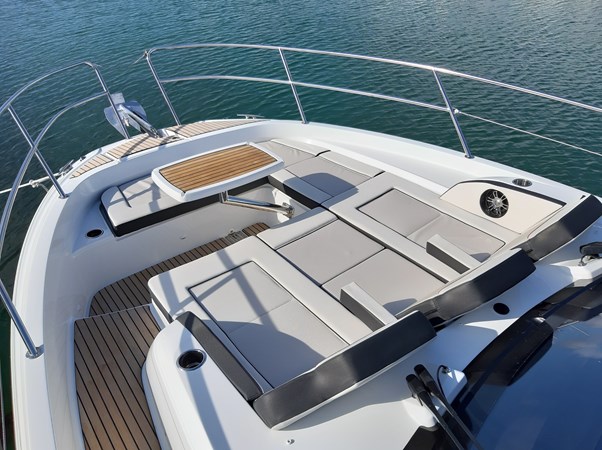 CC-12.5-WA-Jeanneau (1)