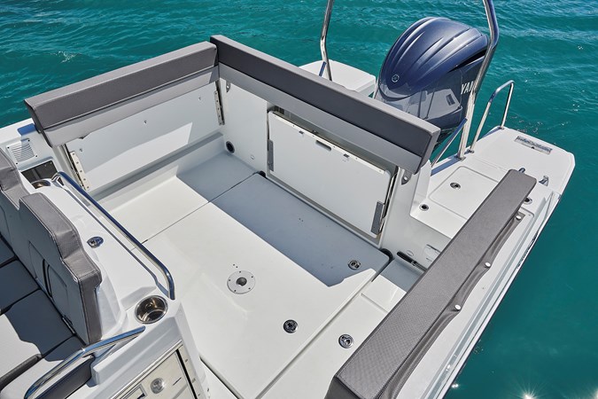 Jeanneau Leader 7.5 CC  (9)