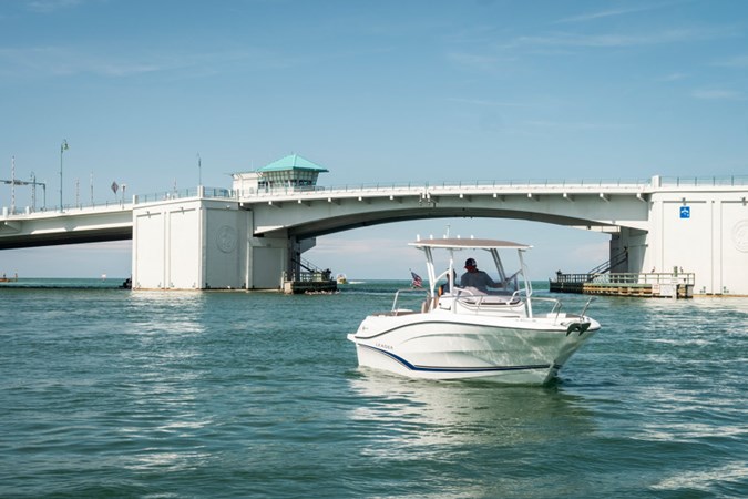 Jeanneau Leader 7.5 CC  (24)