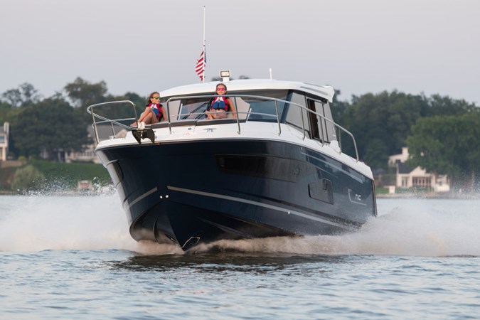 Throttle_Down_USA-Jay_Fleming-800px(2)