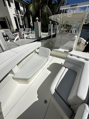 15_2018 39ft SeaVee 390Z SEA FOUR