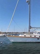 NEW HORIZONS 25 Bow Profile