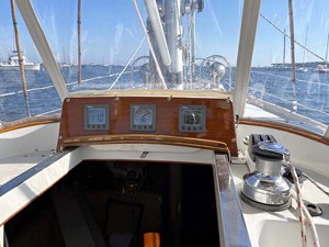 NEW HORIZONS 34 Cockpit Instruments