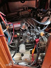 NEW HORIZONS 47 Yanmar Engine Detail
