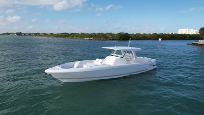 -NEW- Intrepid 427 Nomad FE  20 