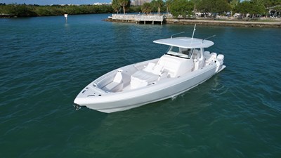 -NEW- Intrepid 427 Nomad FE  26 