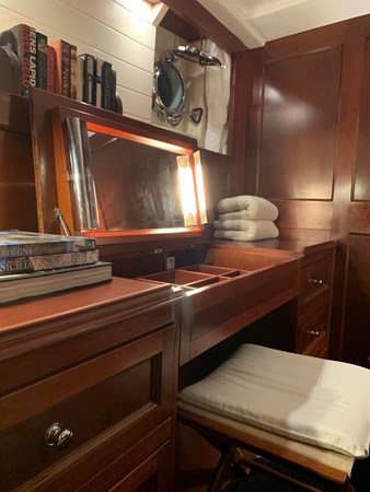 Feadship IDUNA  Owners cabin