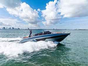 IL VIAGGIO 4 IL VIAGGIO 2021 RIVA YACHT 56 Rivale Cruising Yacht Yacht MLS #335876 4