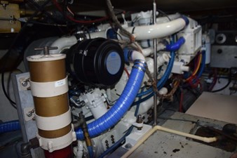 ALIKAL 37 Port Main Engine     