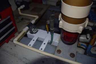 ALIKAL 39 Racor Filter and Custom Vent Catch Tank            